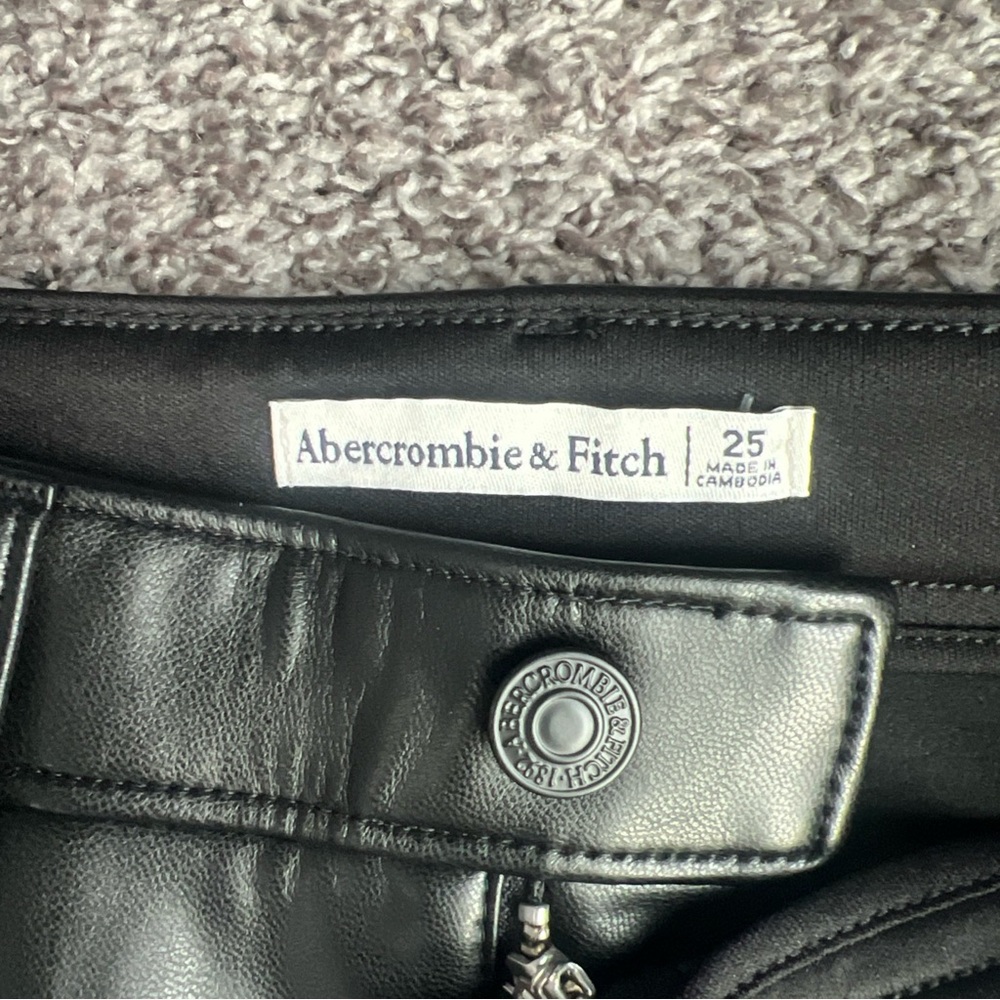 Abercrombie & Fitch Black Leather Detail Skirt